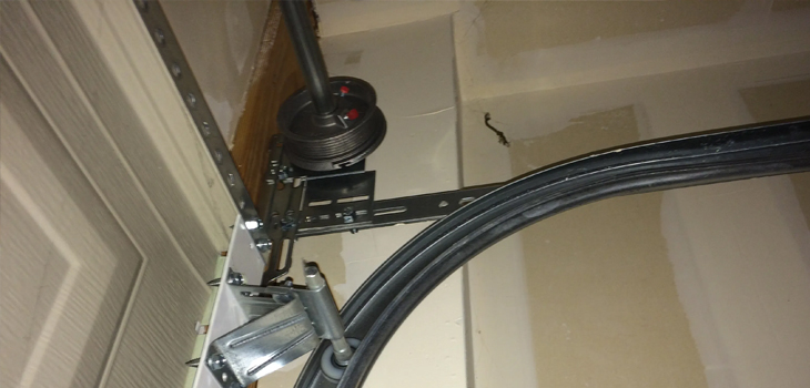 garage door cable repair in Valley Glen
